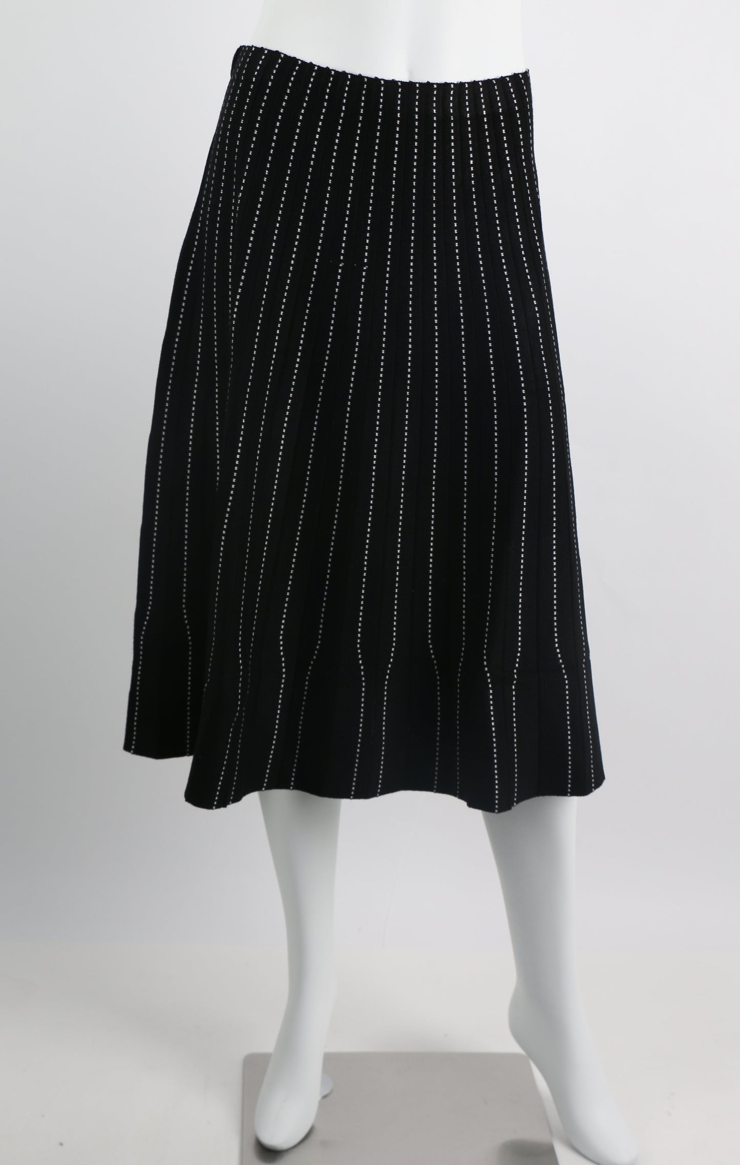 Modest A-line Knit Skirt - alamaud