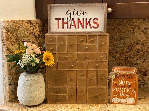 give thanks, thanksgiving, kitchen, mompreneur, home decor, wooden storage organizer