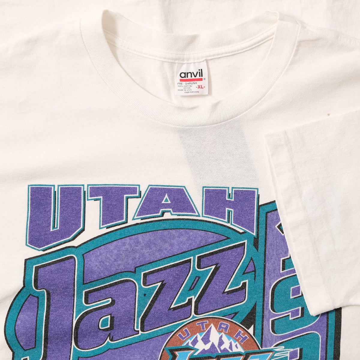 Los Angeles Lakers '47 75th Anniversary City Edition Mineral Wash Vintage  Tubular T-Shirt - Purple