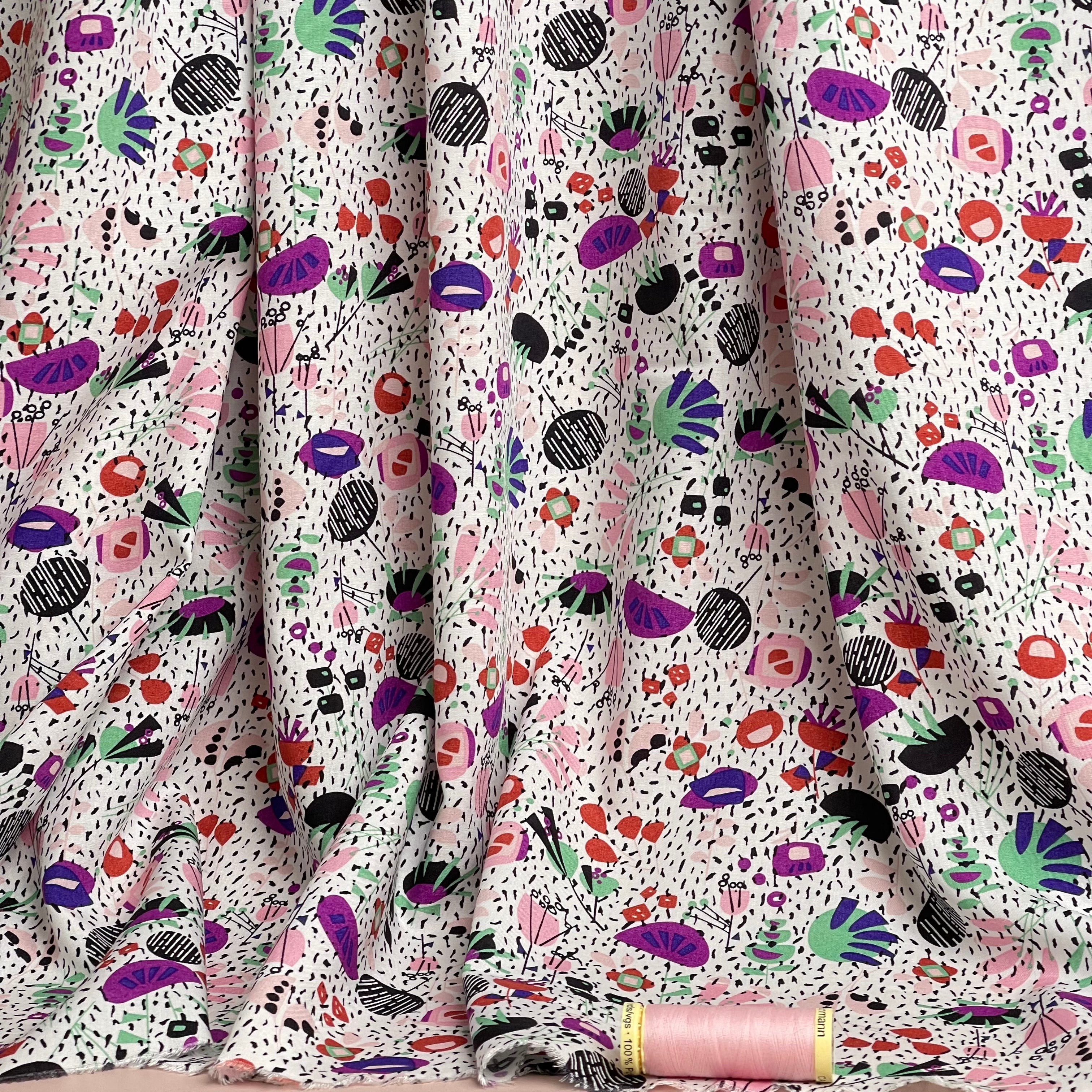 REMNANT 1.5 Metres - Graphic Speckled Garden White Viscose Fabric