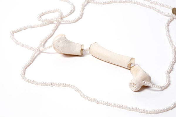 seed_pearl_necklace_with_bird_bones