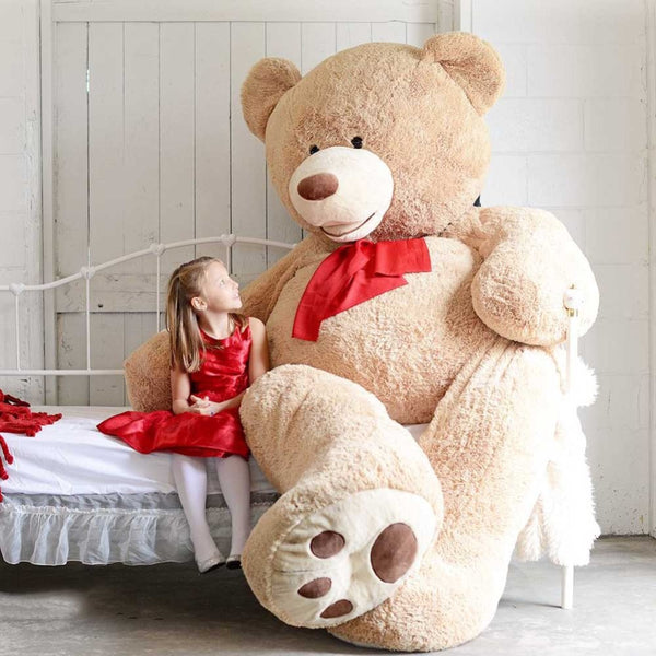 huge teddy bear