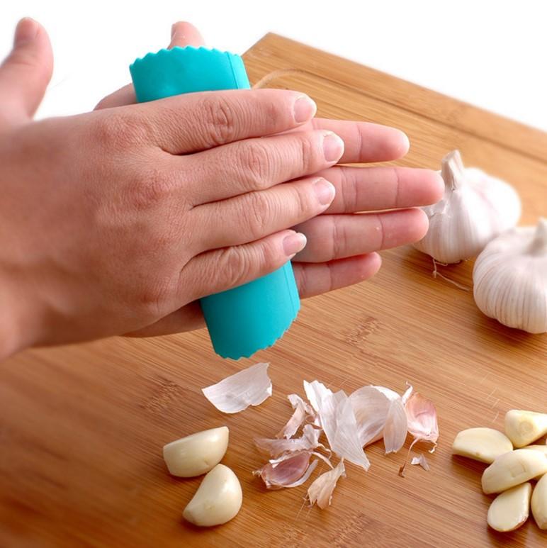 garlic peeler