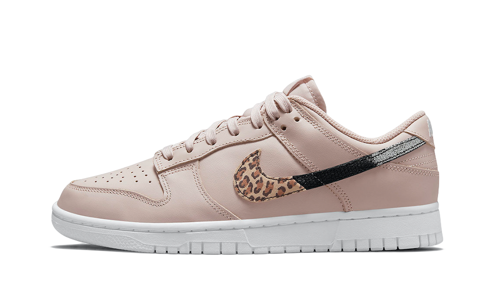 nike dunk pink swoosh