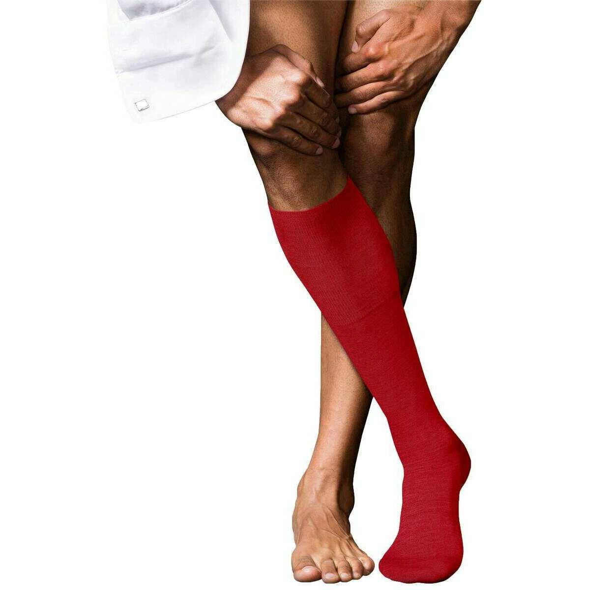 Falke No 6 Finest Merino Wool and Silk Knee High Socks - Cardinal Red
