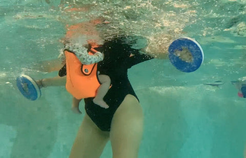 Frog Orange wetsuit baby carrier + Aquabubs