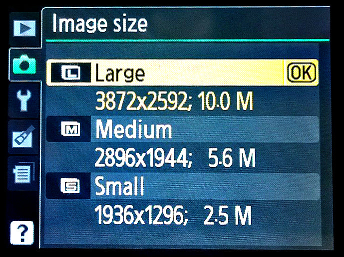 DSLR camera image size selection