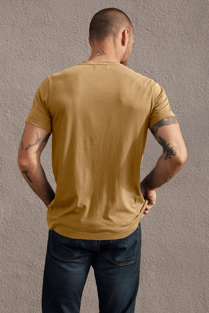Samsen V-Neck Tee Shirt Henna Back
