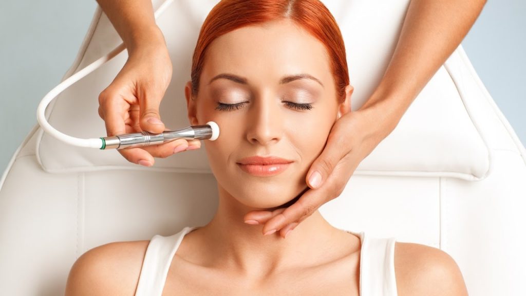 Oxygen Facials: Everything You Need To Know