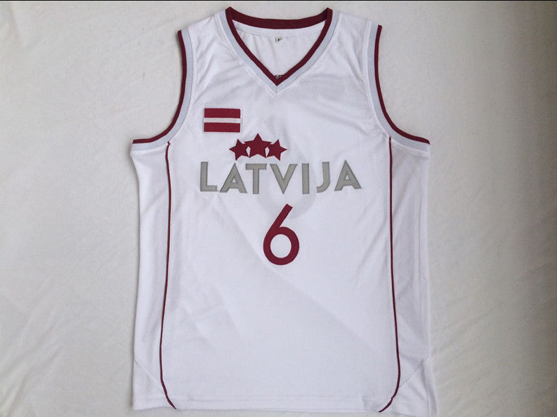 kristaps porzingis white jersey