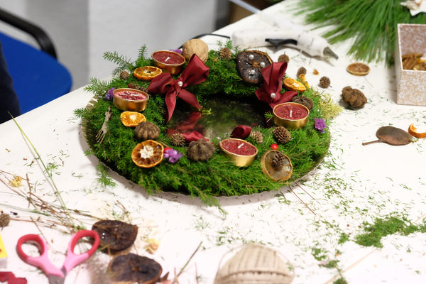 Hand made Christmas Wreath | DIY workshops with Knygu namai Tenerife & Flamingolandia creative team