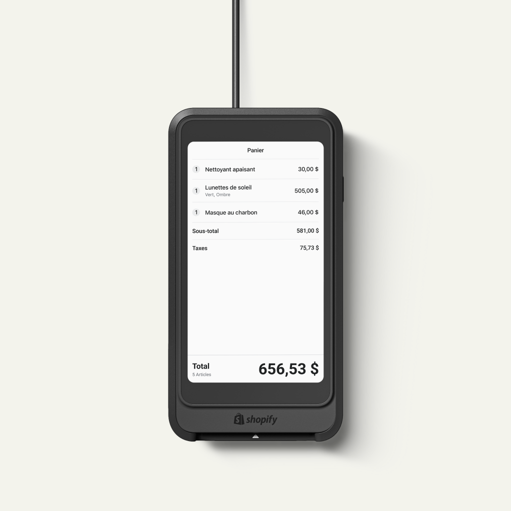 L’affichage du POS Terminal visible par le client présente une interface de paiement détaillant les articles achetés et leur prix individuel, ainsi que les taxes et le prix total.
