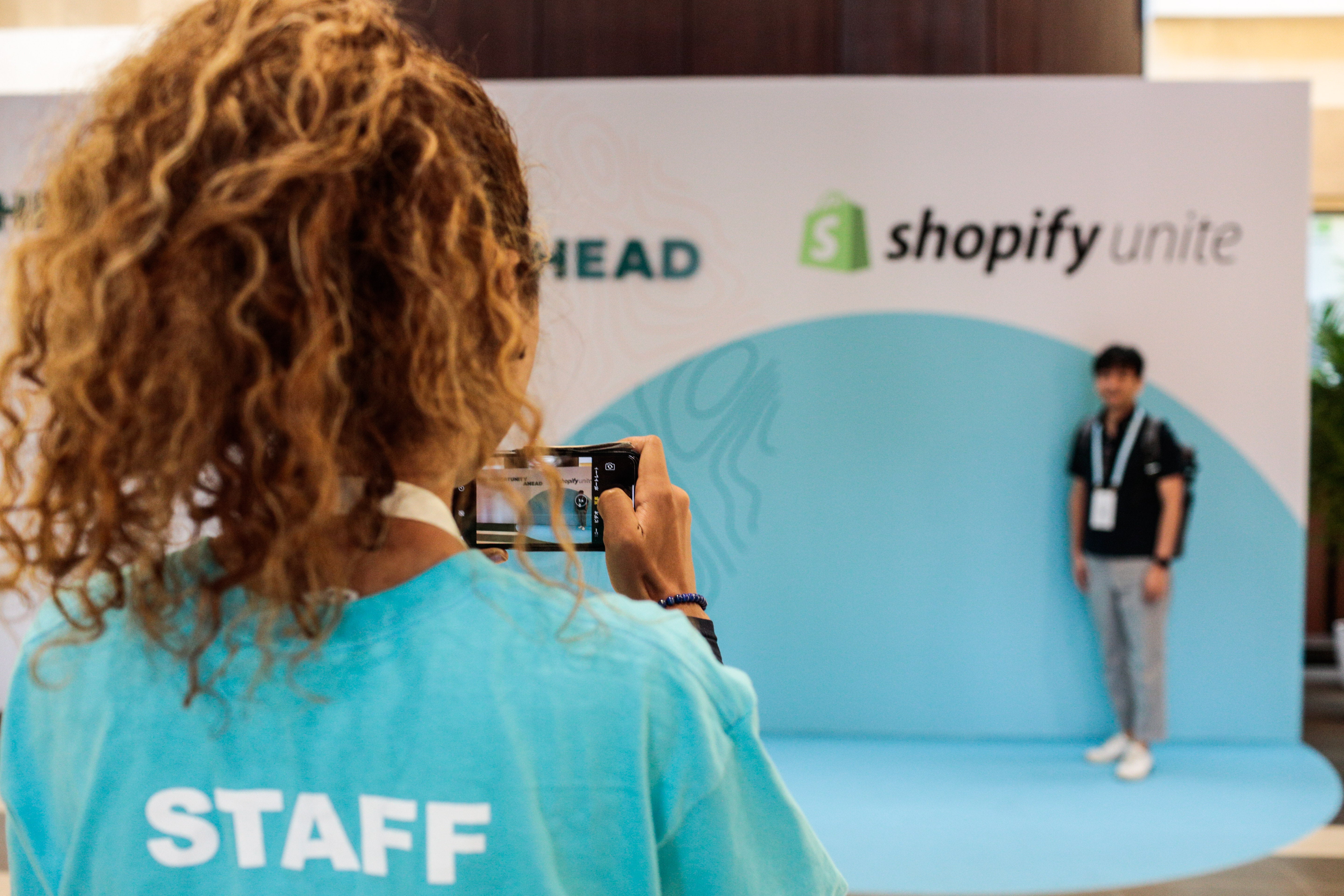 Guest attends Shopify Unite 2019