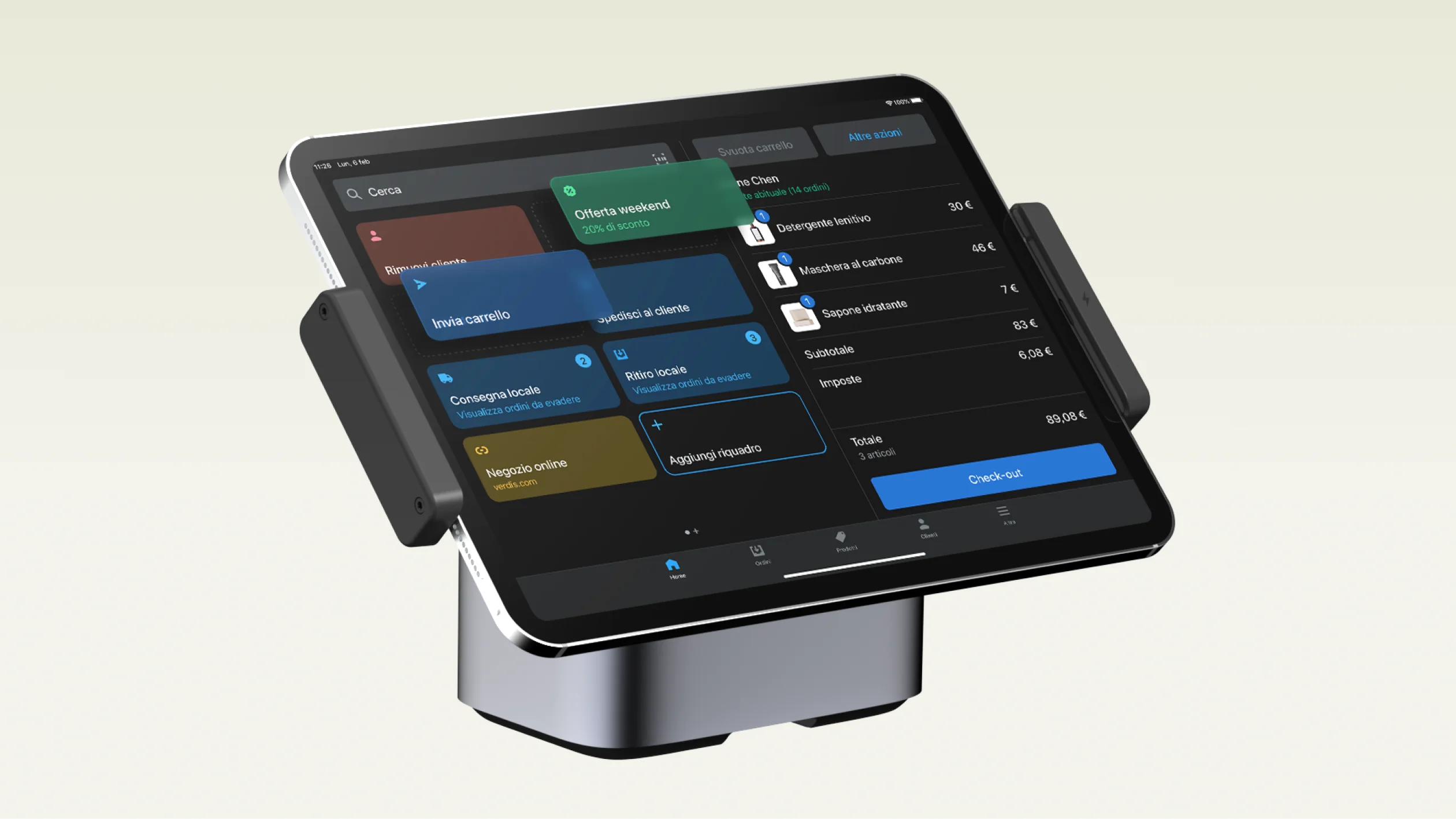 Primo piano di un tablet con Shopify POS nella schermata iniziale. Sul lato destro dello schermo c’è il check-out; sul lato sinistro la griglia personalizzabile.