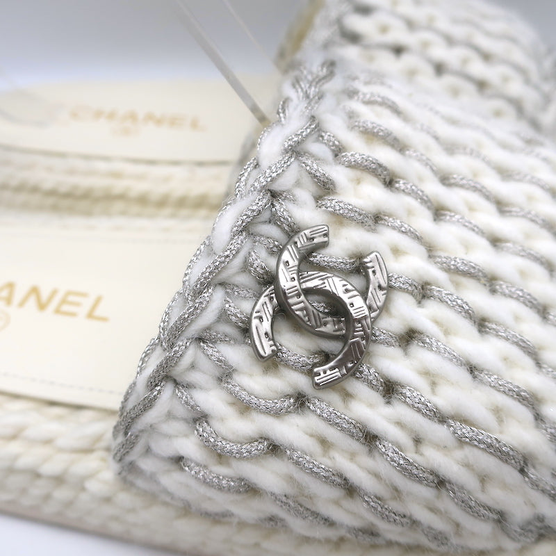 Chanel 22C Braided Knit Slides Cream/Silver Size 37C Flatform Sandals