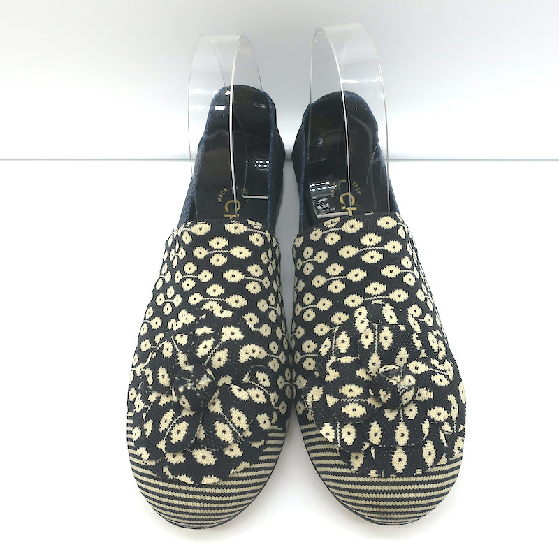 Chanel Camellia Ballet Flats Navy/Cream Mixed Knit Size 39