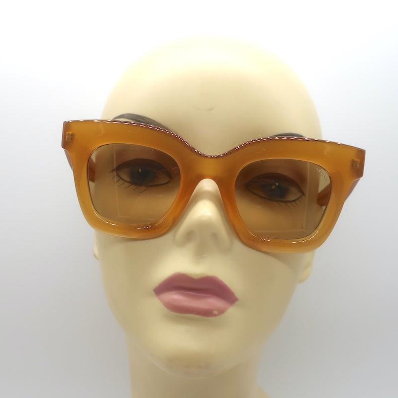 image of Lapima Lisa Square Sunglasses Amber