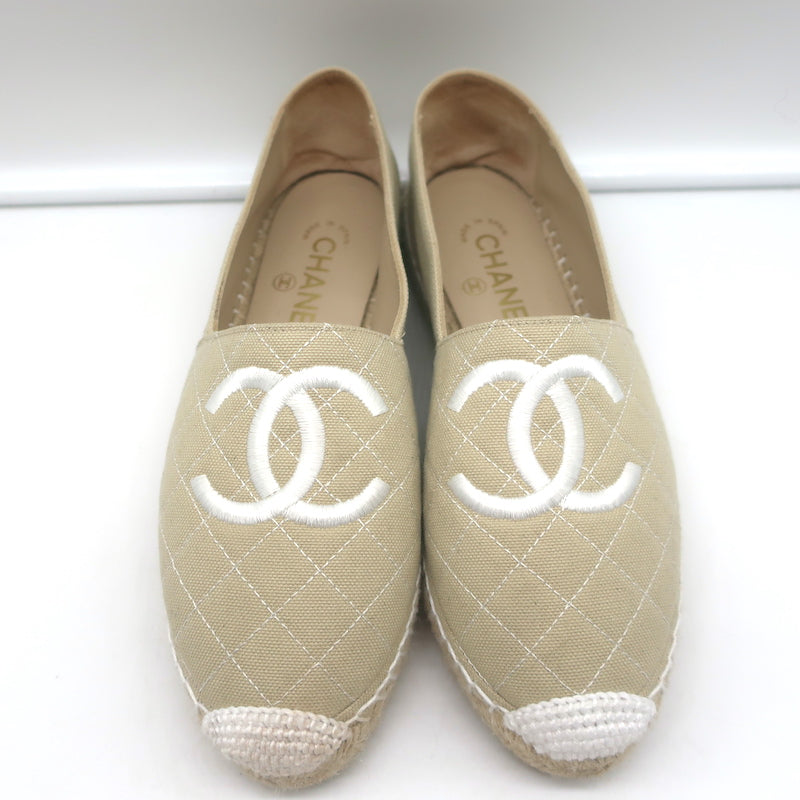 Chanel Biarritz CC Embroidered Espadrilles Beige Quilted Canvas Size 38