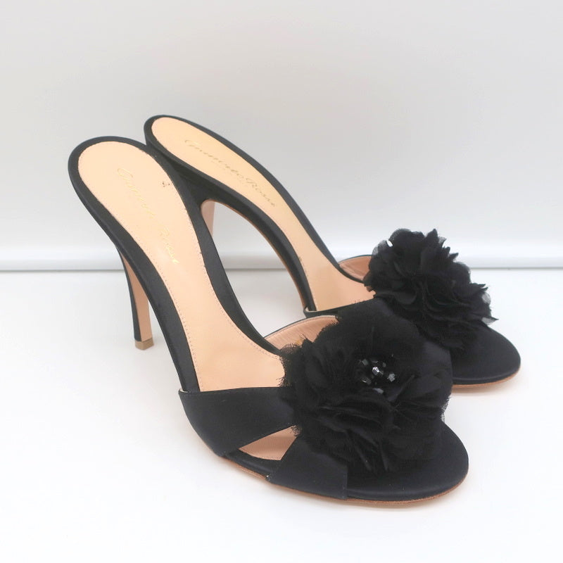Gianvito Rossi Beaded Flower Mules Black Satin Size 39 Open Toe Heels –  Celebrity Owned