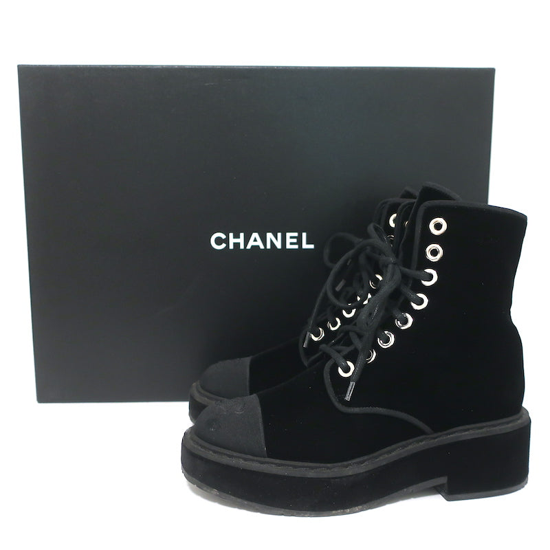 Chanel 17B CC Cap Toe Combat Boots Black Velvet Size  Lace-Up Ankl –  Celebrity Owned