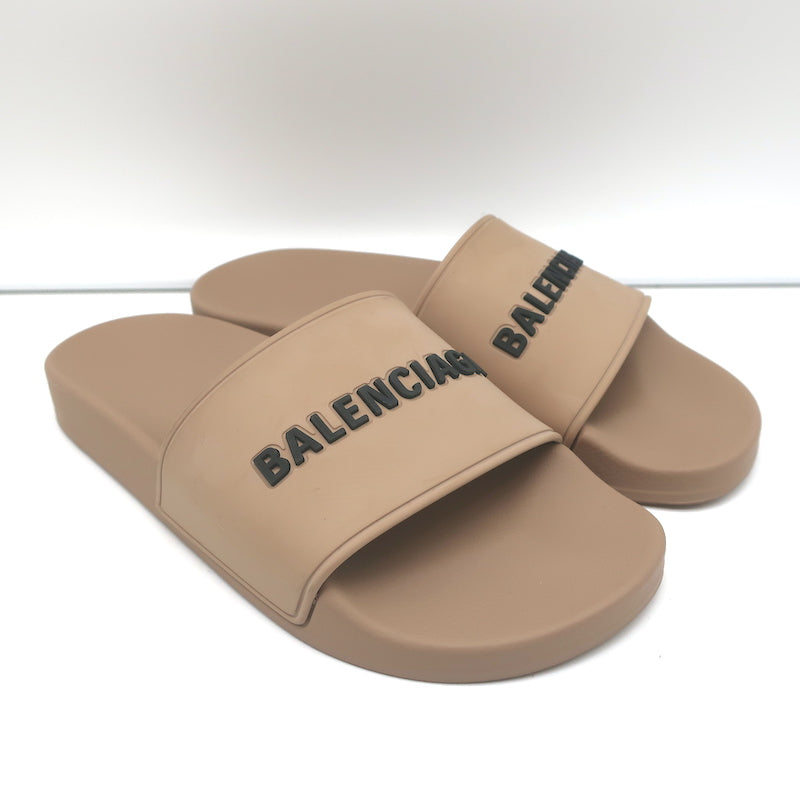forråde hektar Sætte Balenciaga Logo Pool Slides Beige Size 37 Slip-On Sandals – Celebrity Owned