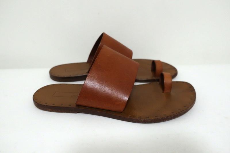 Michael Kors Collection Toe Ring Sandals Brown Leather Size Flat – Celebrity Owned