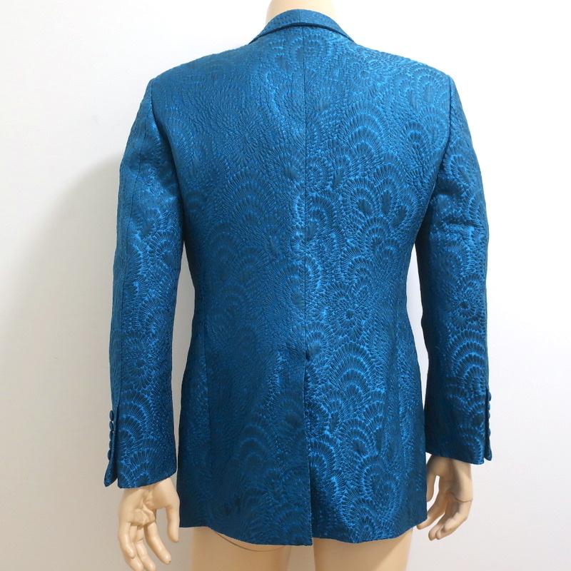 Tom Ford Cocktail Dinner Jacket Blue Floral Jacquard Size 50 One-Butto –  Celebrity Owned