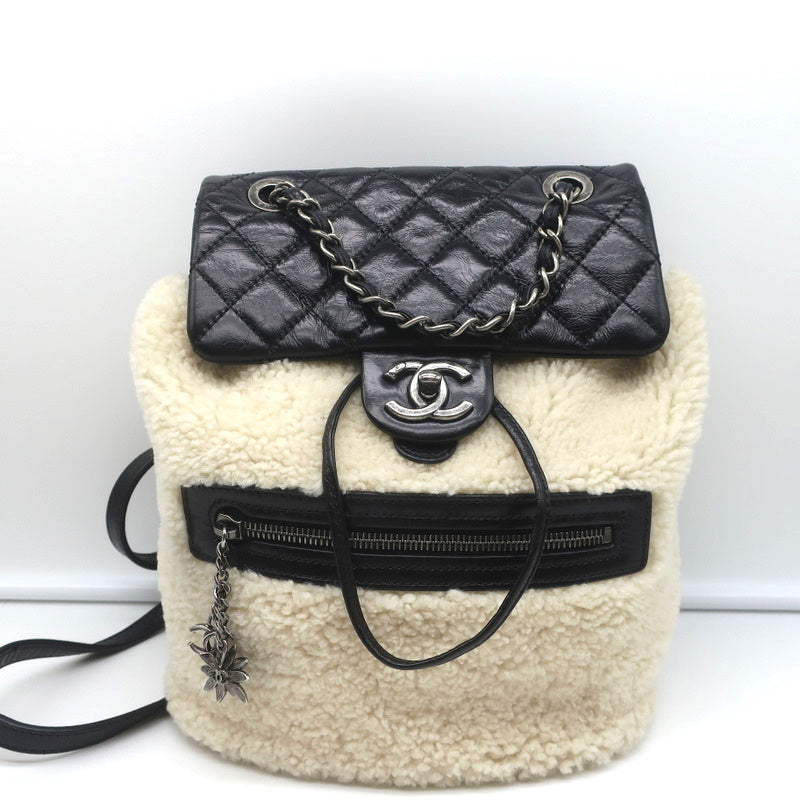 Chanel Small Mountain Backpack Cream Shearling & Black Quilted Leather –  Celebrity Owned