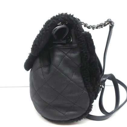 Chanel Shearling Flap Hobo, Luxury, Bags & Wallets on Carousell