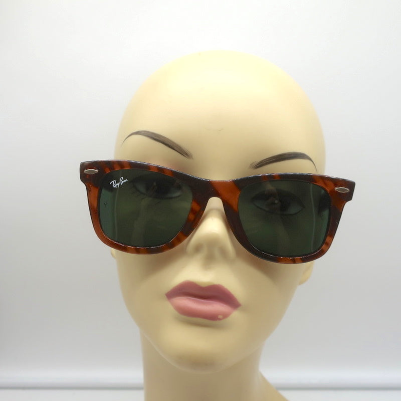 Ray-Ban Original Wayfarer Sunglasses Tortoise Shell Owned