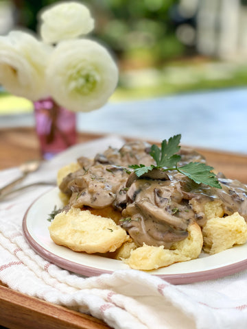 Biscuits and Mushroom gravy