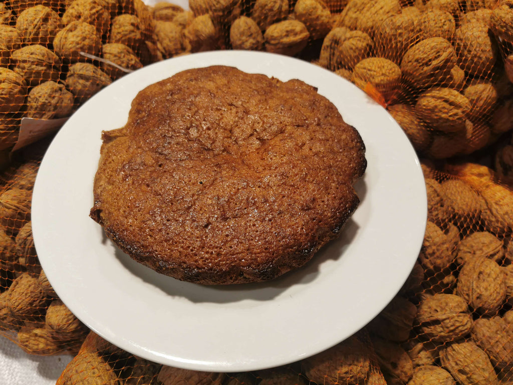 Walnut cake – almost ready