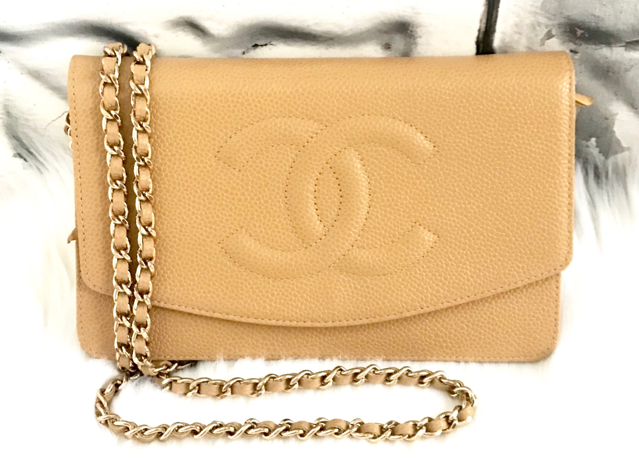 beige wallet on chain