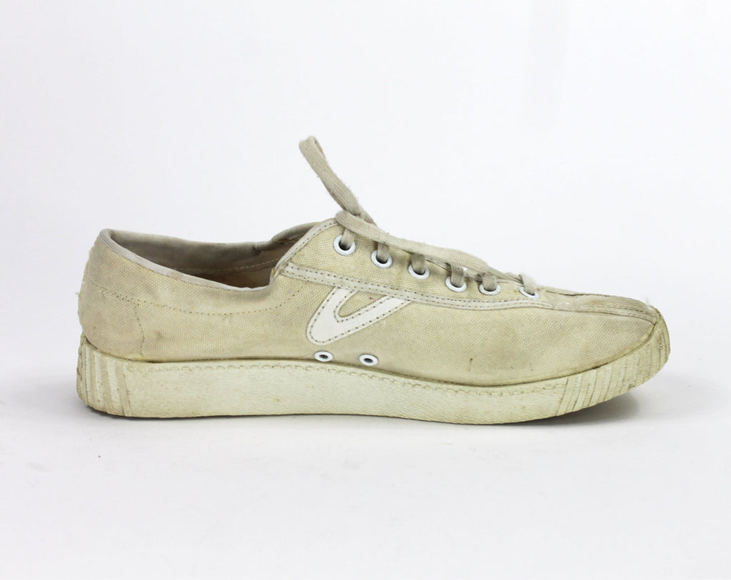 tretorn retro lace up sneakers