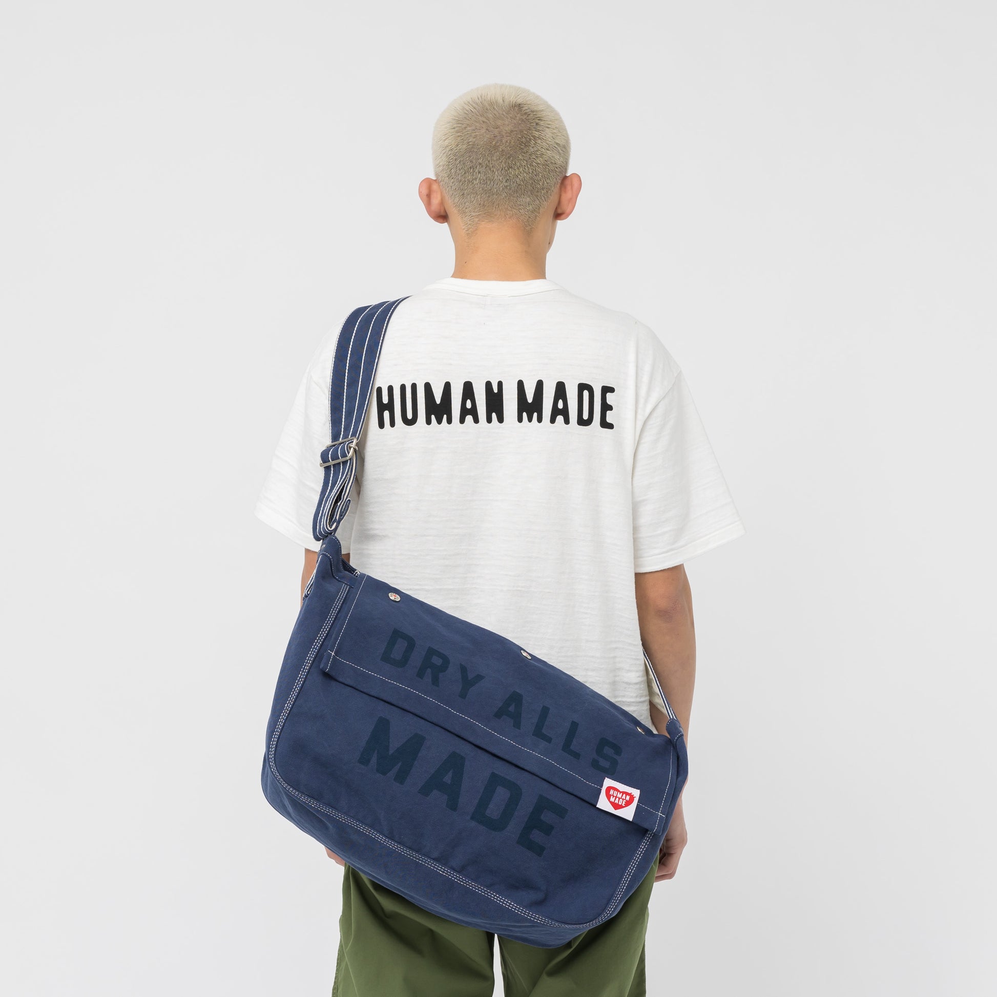 大人気の Mail bag human made ヒューマンメイド changeyourworld.com.my