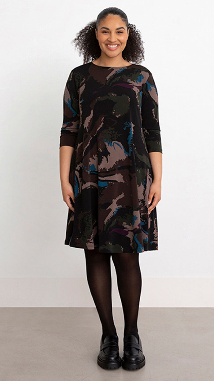 Turtle Neck Trapeze Dress, 3/4 Sleeve-Print Animal (Sale) – Ennoja