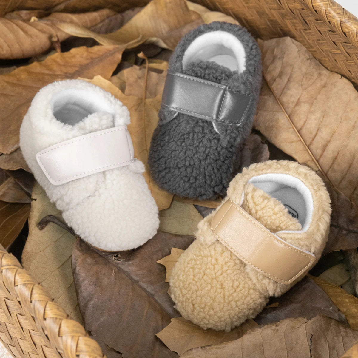 Fleece Strap Shoes