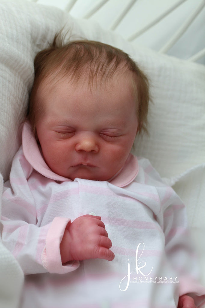 Pearl Sleeping - Bountiful Baby (DP Creations LLC)