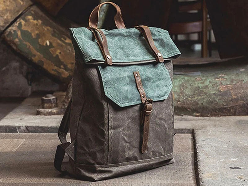 Petit sac à dos femme en cuir naturel, vintage, baroudeur, artisanat