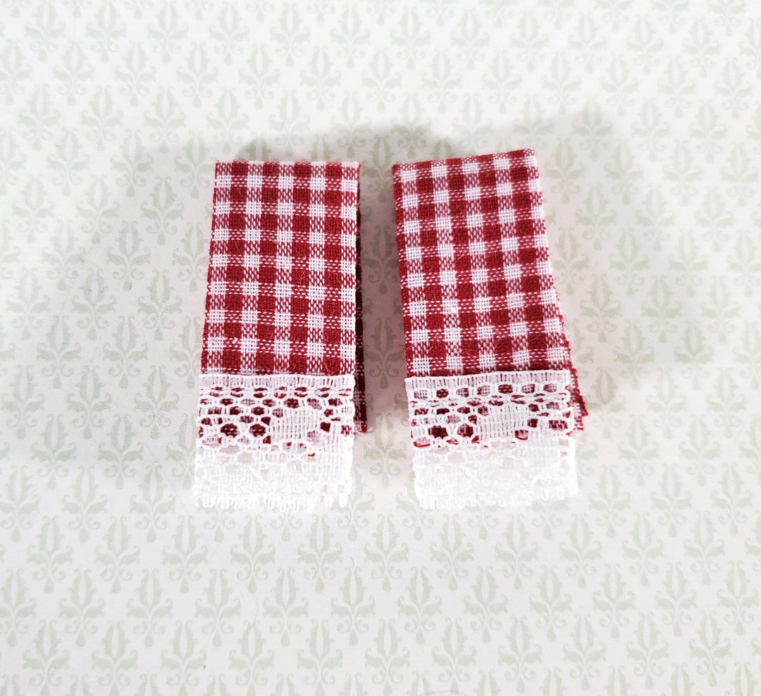 https://cdn.shopify.com/s/files/1/0001/9025/1052/products/dollhouse-towels-with-lace-red-white-gingham-handmade-112-scale-miniature-for-kitchen-972092.jpg?v=1686418869&width=1080
