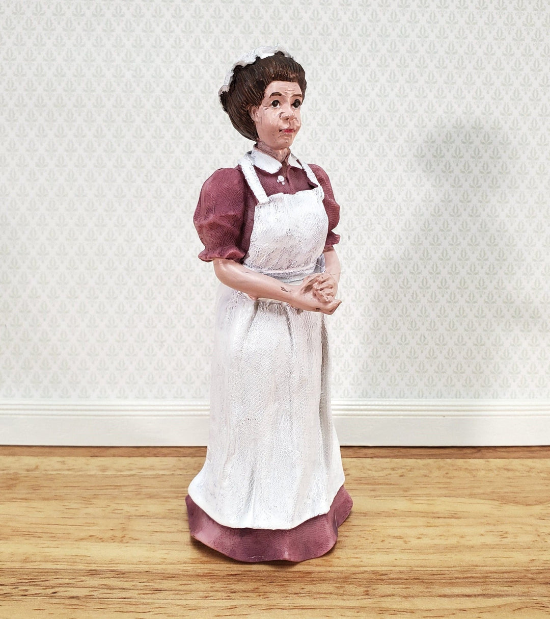 Dollhouse Victorian Maid Housekeeper Nanny Doll Poseable 1:12 -   Portugal