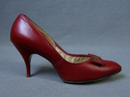 50s 60s Vintage Red Stiletto High Heels Shoes 8.5 | Mags Rags