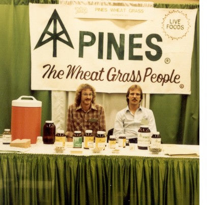 Steve with one of Pines' stockholders at a Trade Show in 1980.