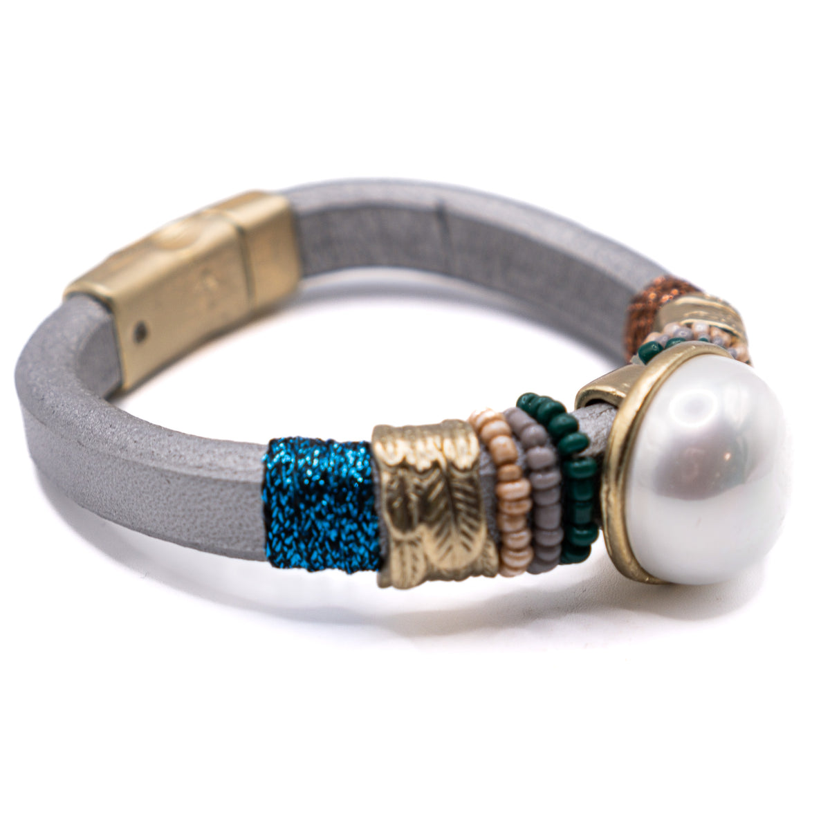 Magnetic Clasp Pearlescent Bracelet