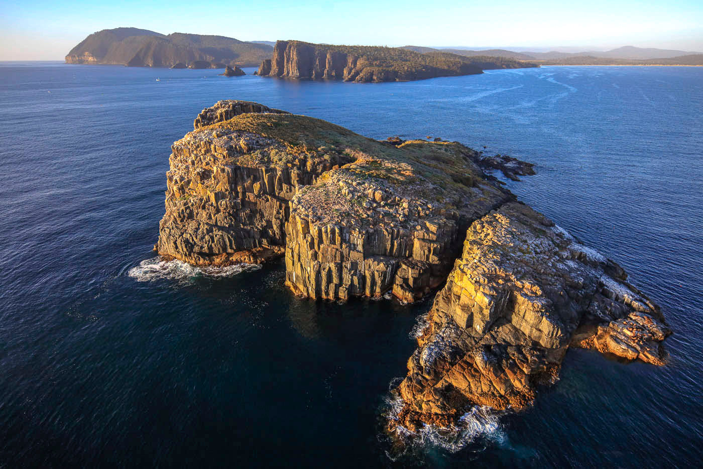 SBL28 :: Vischer Island