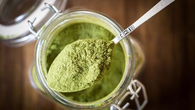 Greens Powders: What Are They and What Do They Do for Your Body?