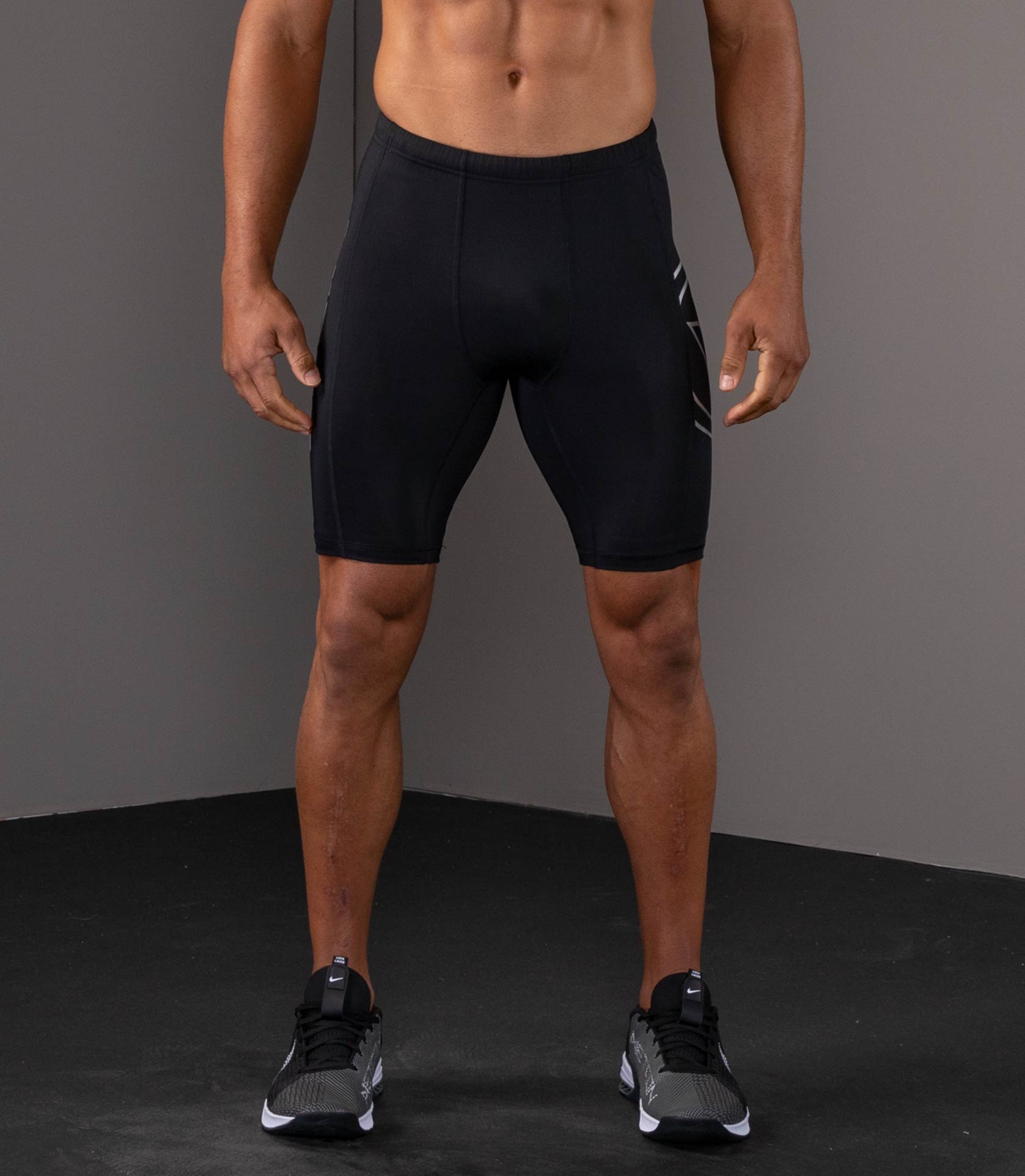 Compression Wear Australia - Push yourself to the limits. Virus Mens Au11  BioCeramic™ Compression Shorts Black/Gold fit shorts give you a seamless,  locked-in feel that helps activate your leg muscles for enhanced