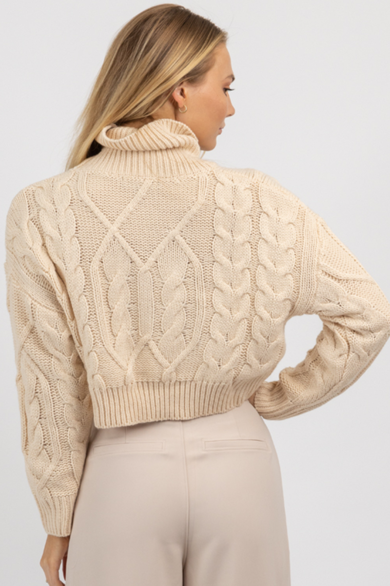 NEUTRAL CABLEKNIT TURTLENECK CROP SWEATER – L'ABEYE