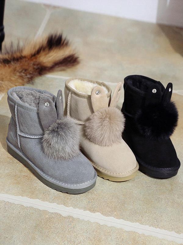 uggs with fur balls