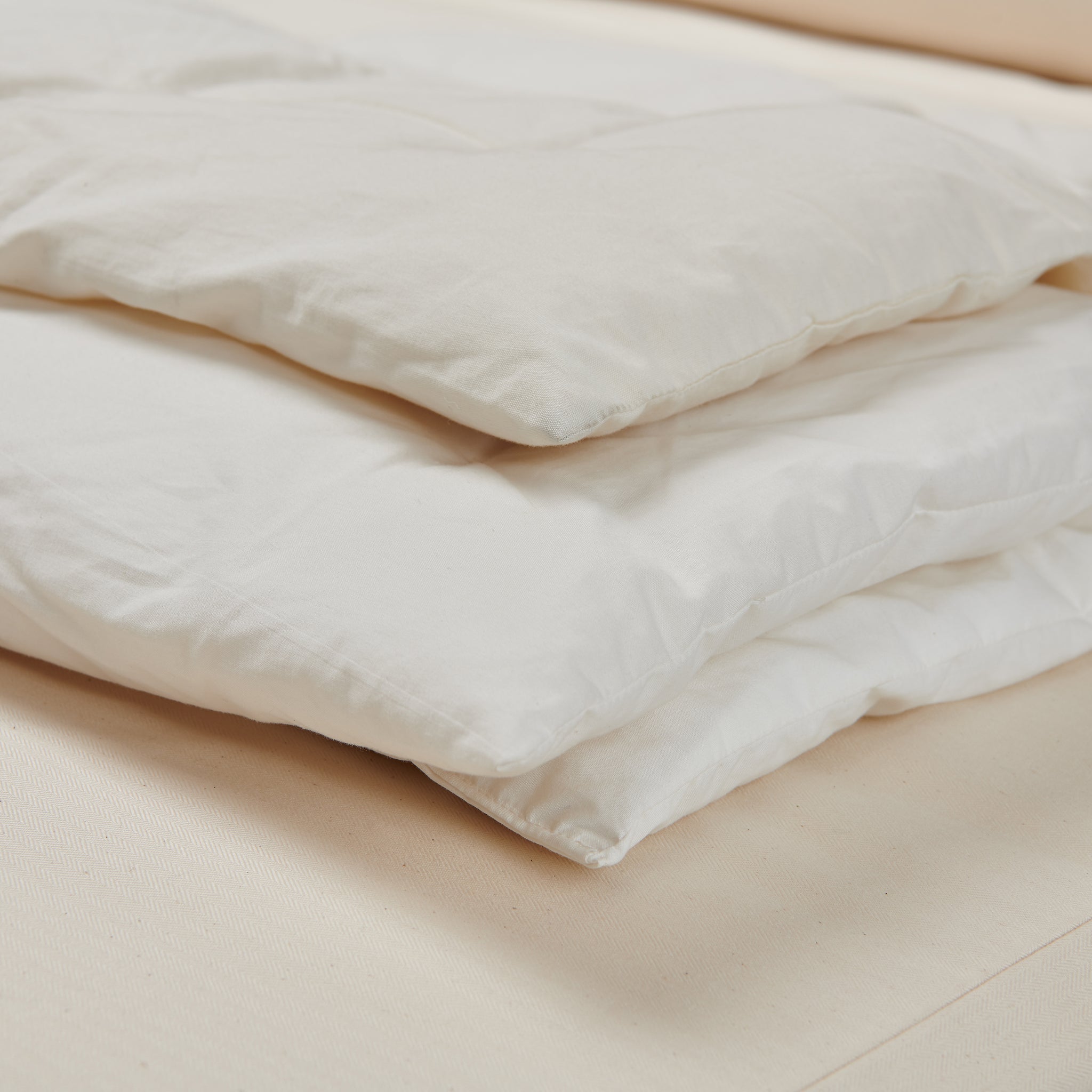 Untreated Eco-Wool Comforter – inBed Organics